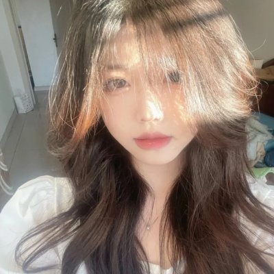 间谍兔洞第一季 海报
